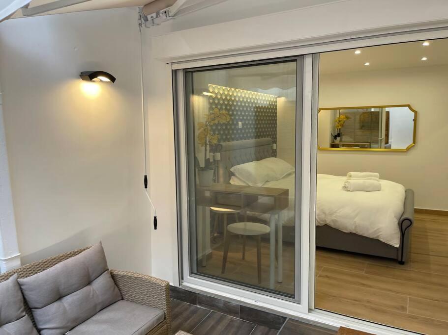Hideaway Boutique Apartment